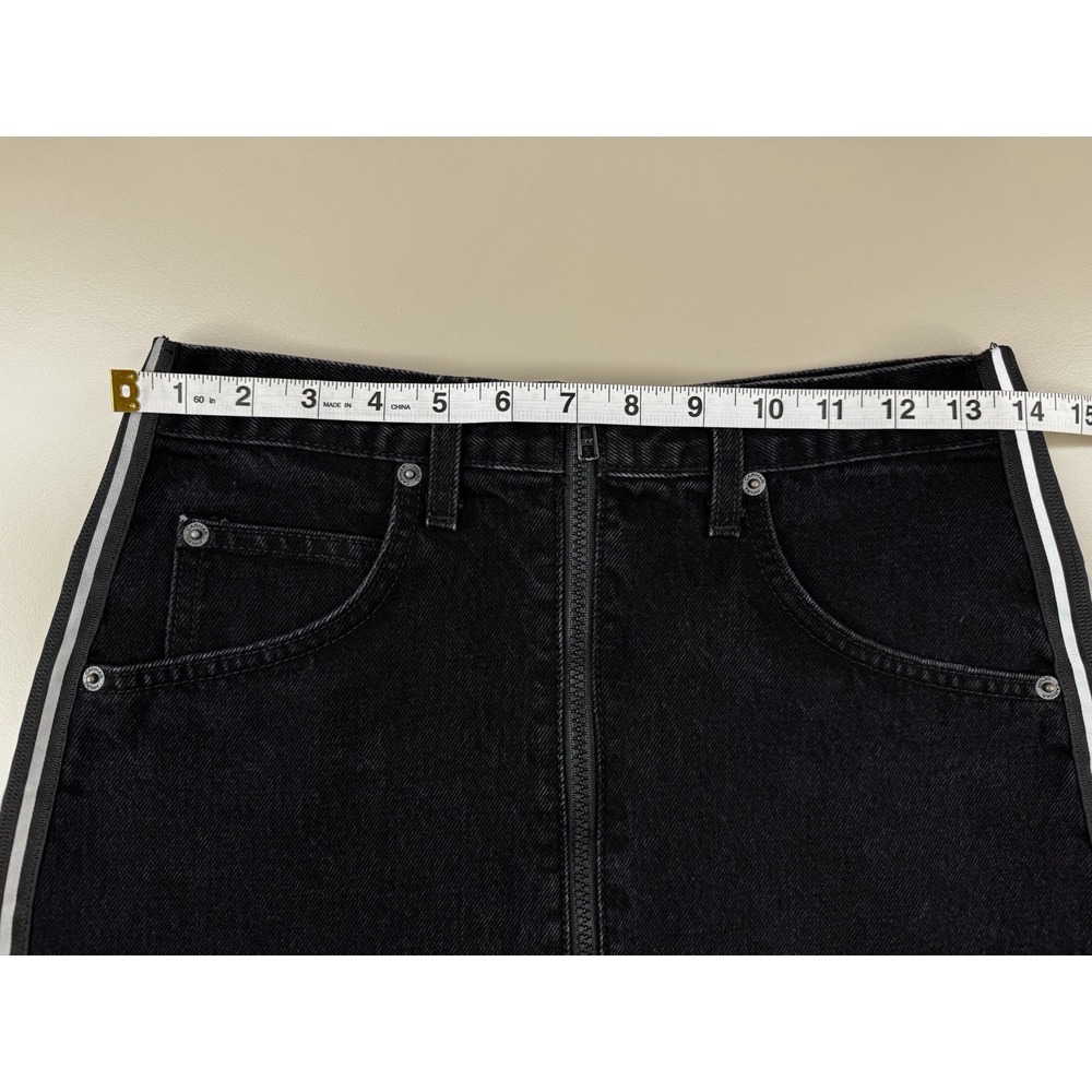 Carmar Skirt Womens 26 Black Denim High Rise Frayed Hem Side Stripe‎ Zip Mini - Picture 2 of 11
